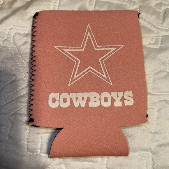 Dallas Cowboys pink Koozie and food container - Picture 2 of 8
